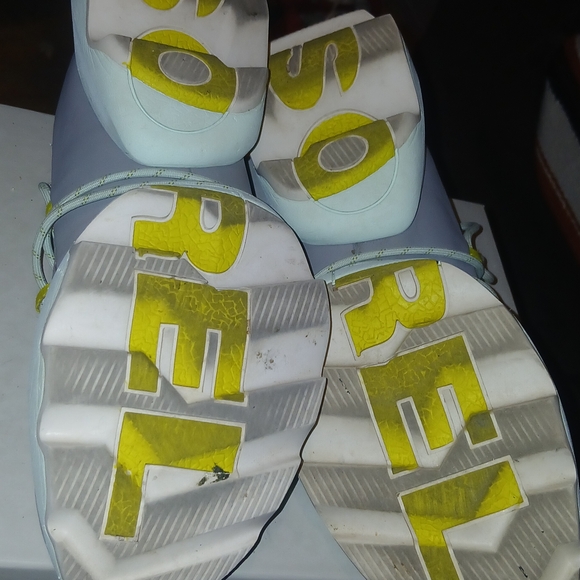 Sorel Gray and Yellow Sneakers - Picture 2 of 3